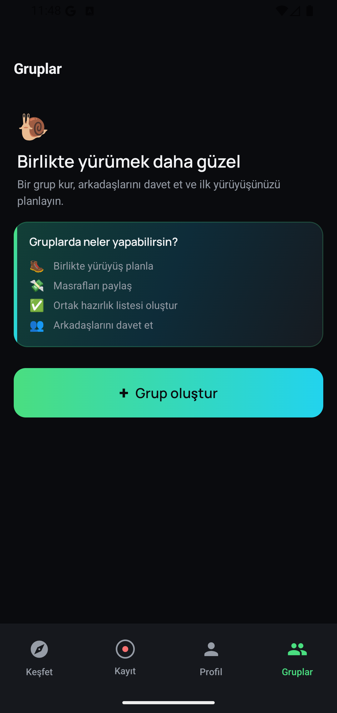 Gruplar ekranı: birlikte yürüyüş planlama, masraf paylaşımı, ortak hazırlık listesi ve arkadaş daveti
